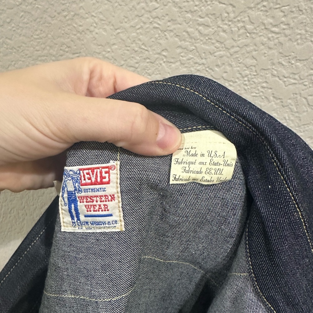Levi’s sawtooth denim jean button down - 1955 reproduction - men’s XL - Picture 5 of 5